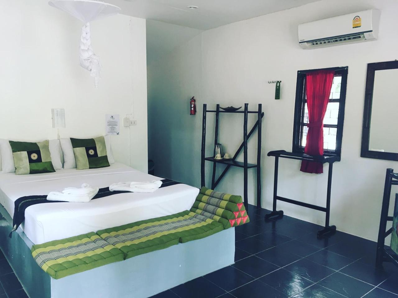 Papillon Bungalows Ko Lanta Kültér fotó